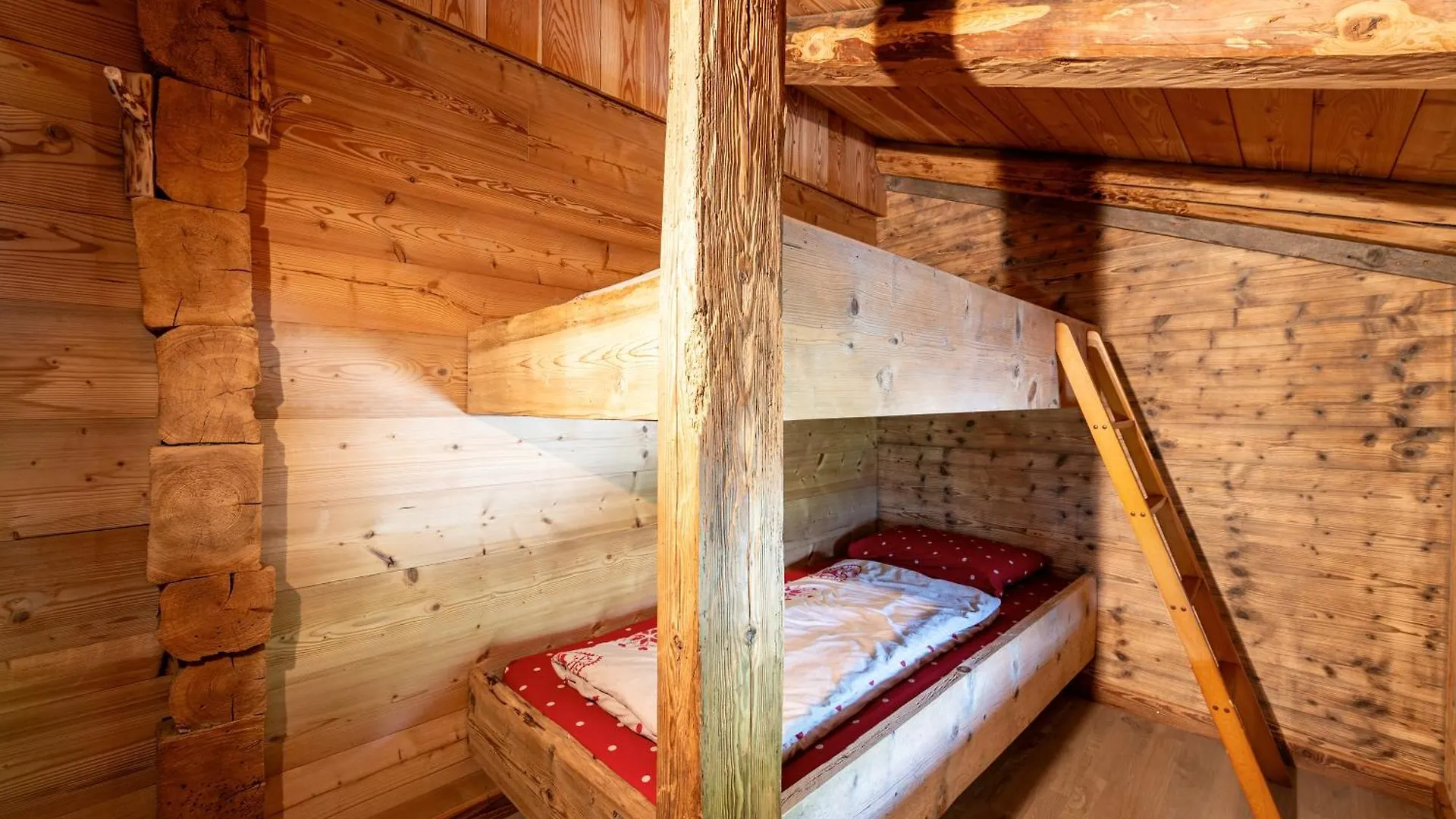Gite Les Clapieres La Giettaz Chalet