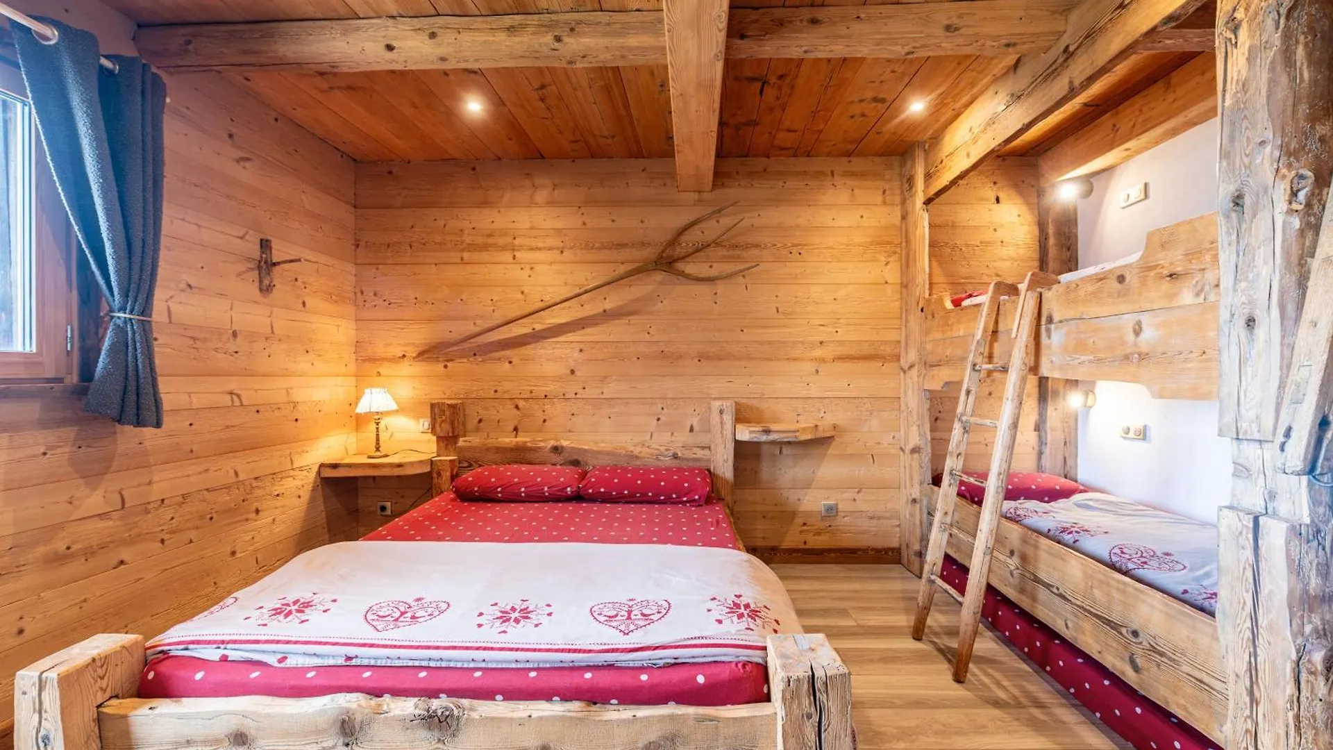 Chalet Gite Les Clapieres La Giettaz France